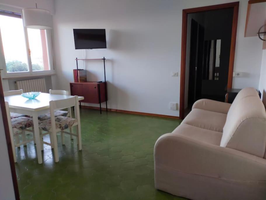 Casa Di Baia Apartment Pesaro Luaran gambar